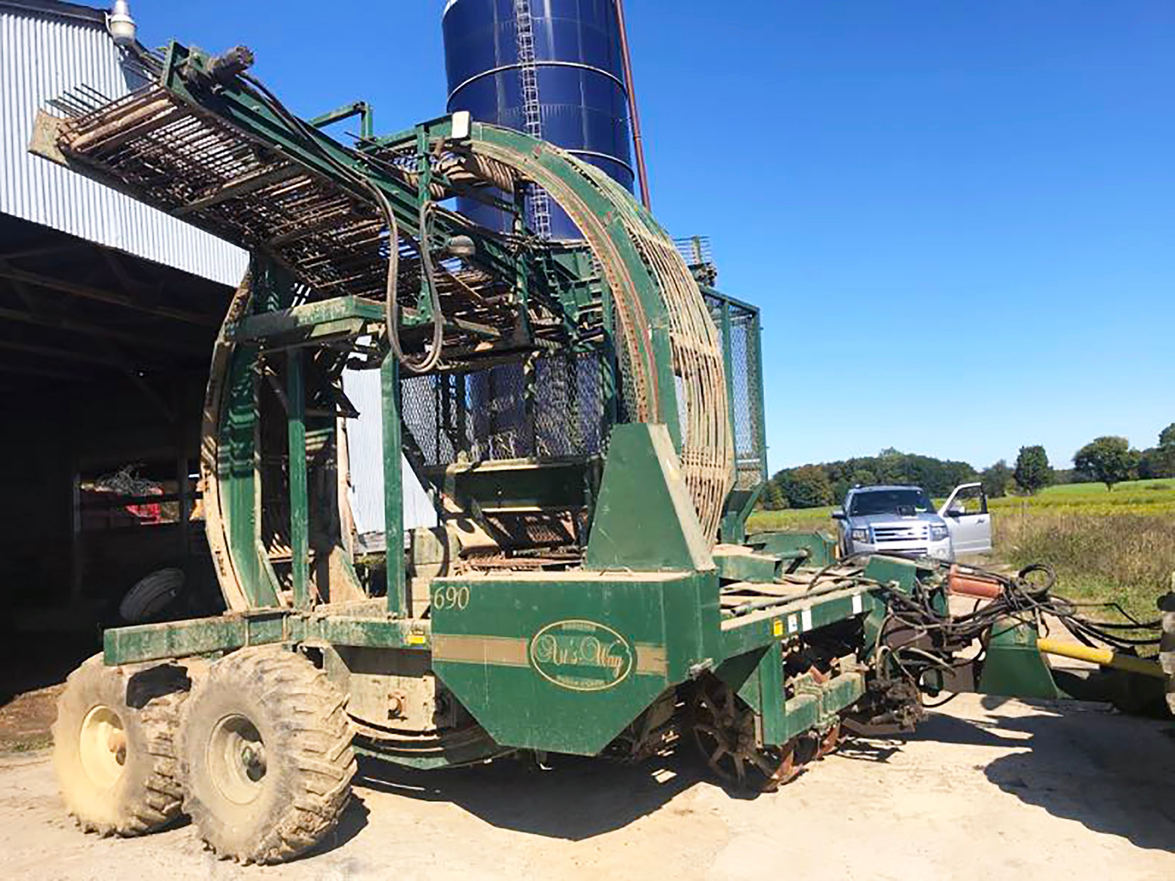 Property photo 204 - FARM EQUIPMENT AUCTION IN SHIAWASSEE COUNTY, MICHIGAN